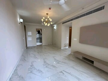 Room in 2 BHK Apartment at M3M Heights, Sector 65 – for Sale