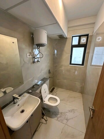 Bathroom in 2 BHK Apartment at M3M Heights, Sector 65 – for Sale