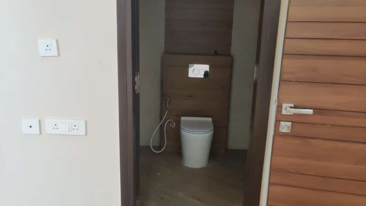 Bathroom, dhakoli 3 Bedroom 1650 Sq.Ft. Apartment In Dhakoli Zirakpur 7358537