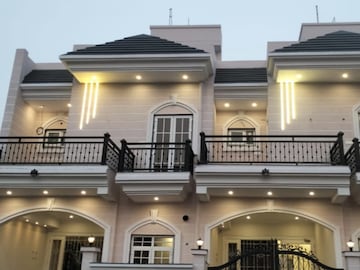 3 BHK Villa – Exterior View View at Doon Trafalgar, Kishanpur - for Sale