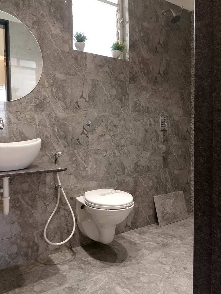 Bathroom, mulund west 2 Bedroom 725 Sq.Ft. Builder Floor In Mulund West Mumbai 7358764