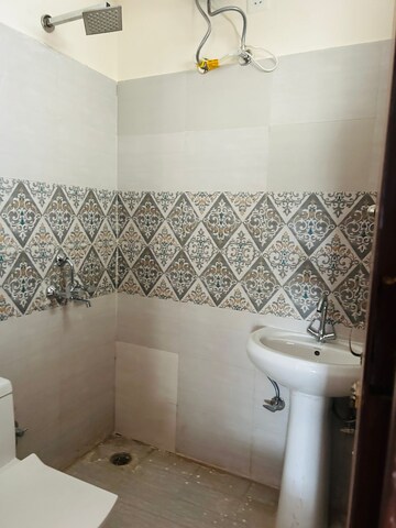 Bathroom in 1 BHK Apartment at Mohali Sector 115 – for Sale