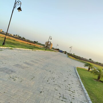  Plot For Sale in International Airport Road