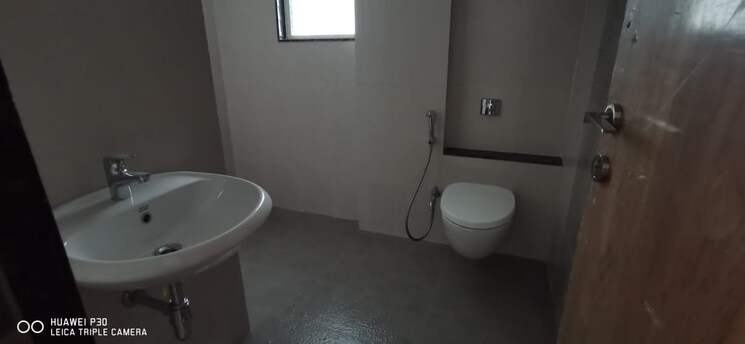 Bathroom, kolte-patil-rose-parade 3 Bedroom 1800 Sq.Ft. Apartment In Kondhwa Pune 7359006