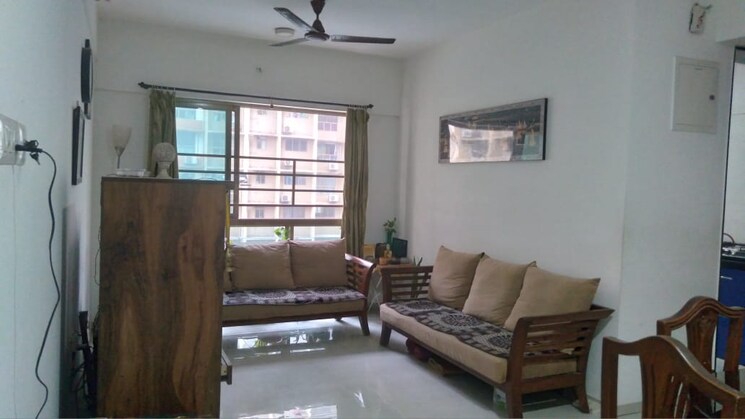 Living Room, vasant-oasis-phase-i 2 Bedroom 700 Sq.Ft. Apartment In Andheri East Mumbai 7359012