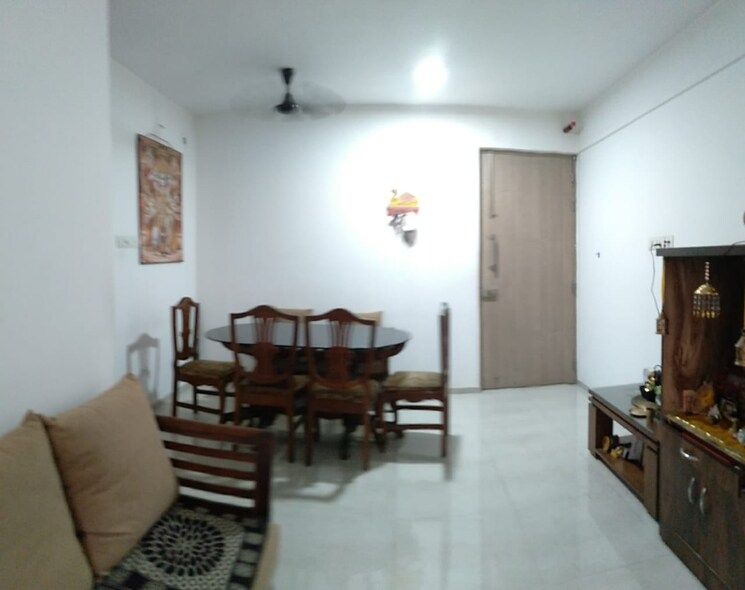 Living Room, vasant-oasis-phase-i 2 Bedroom 700 Sq.Ft. Apartment In Andheri East Mumbai 7359012