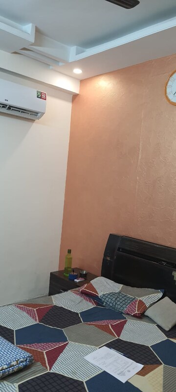 Furnished Amenities in 3 BHK Builder Floor at Shakti Khand 2 – for Sale