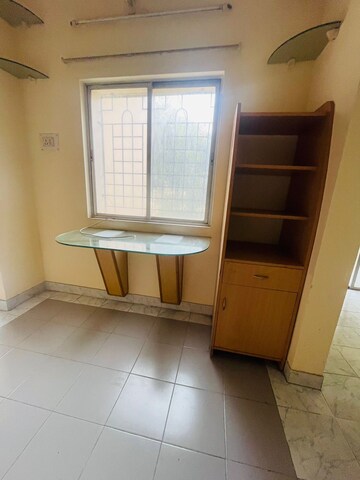 Room in 2 BHK Apartment at Kumar Urban Kubera Colony, Kondhwa – for Sale