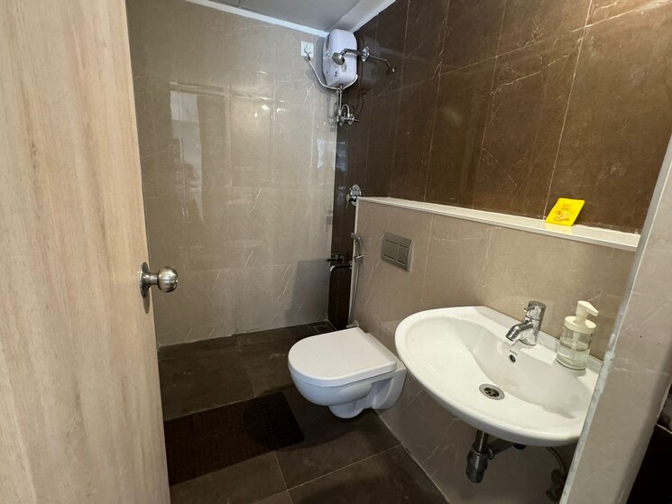 Bathroom, lodha-palava-city 3 Bedroom 776 Sq.Ft. Apartment In Dombivli East Thane 7359559