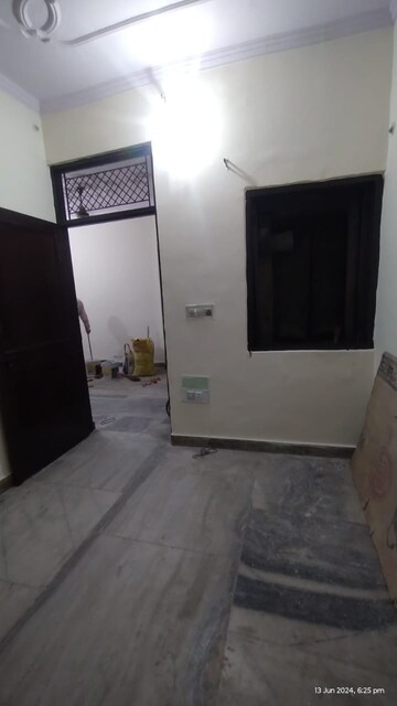 Room in 2 BHK Apartment at Kothari Pride, Doctors Colony – for Sale