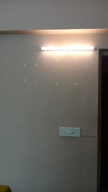 Furnished Amenities in 2 BHK Apartment at Paras Tierea, Sector 137 – for Sale