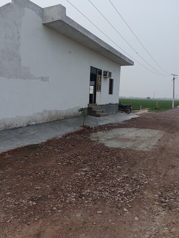  Plot For Sale in Bhopani Village