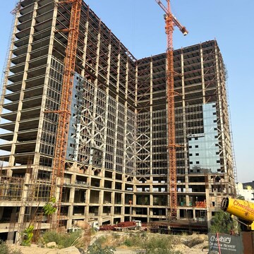  Office Space – Exterior View View at SBTL iThums 73, Sector 73 - for Sale