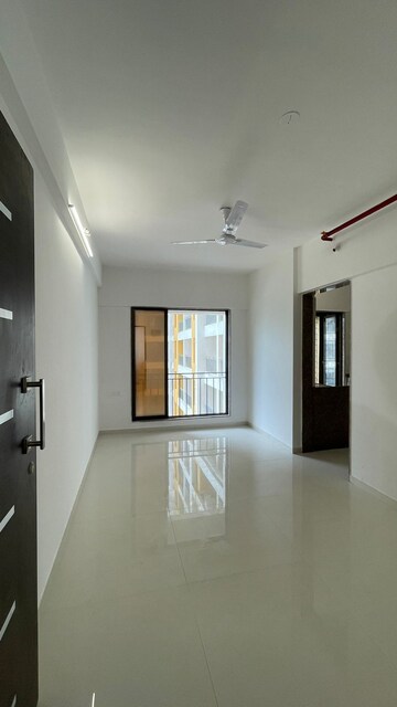 Room in 2 BHK Apartment at Tiara Hills, Mira Road – for Sale