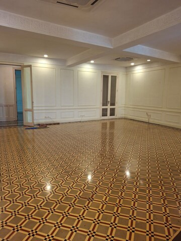 Bedroom in 3 BHK Apartment at Vile Parle West – for Sale