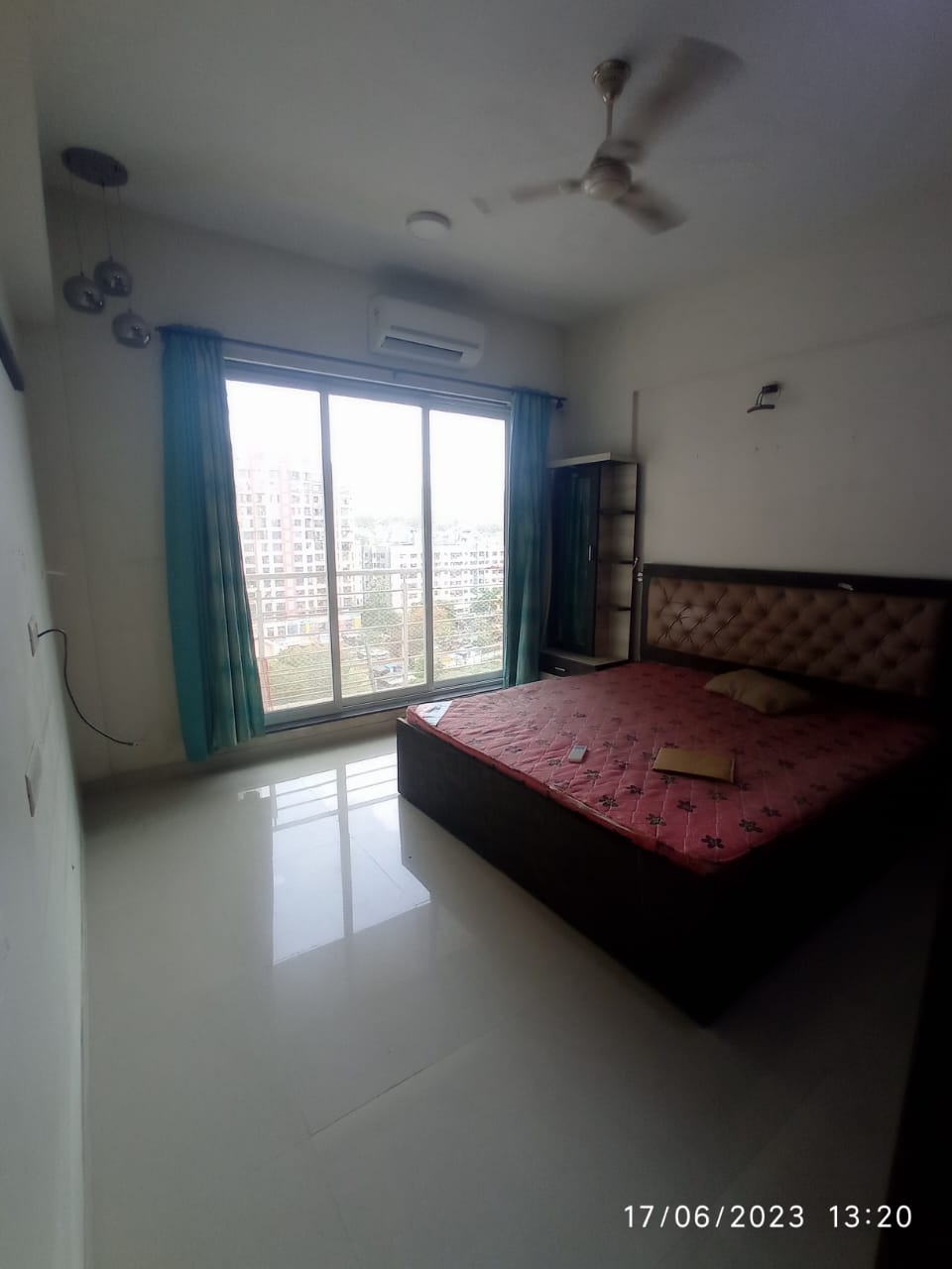 2 BHK Apartment For Rent in Lokhandwala Octacrest Kandivali East Mumbai  7360103