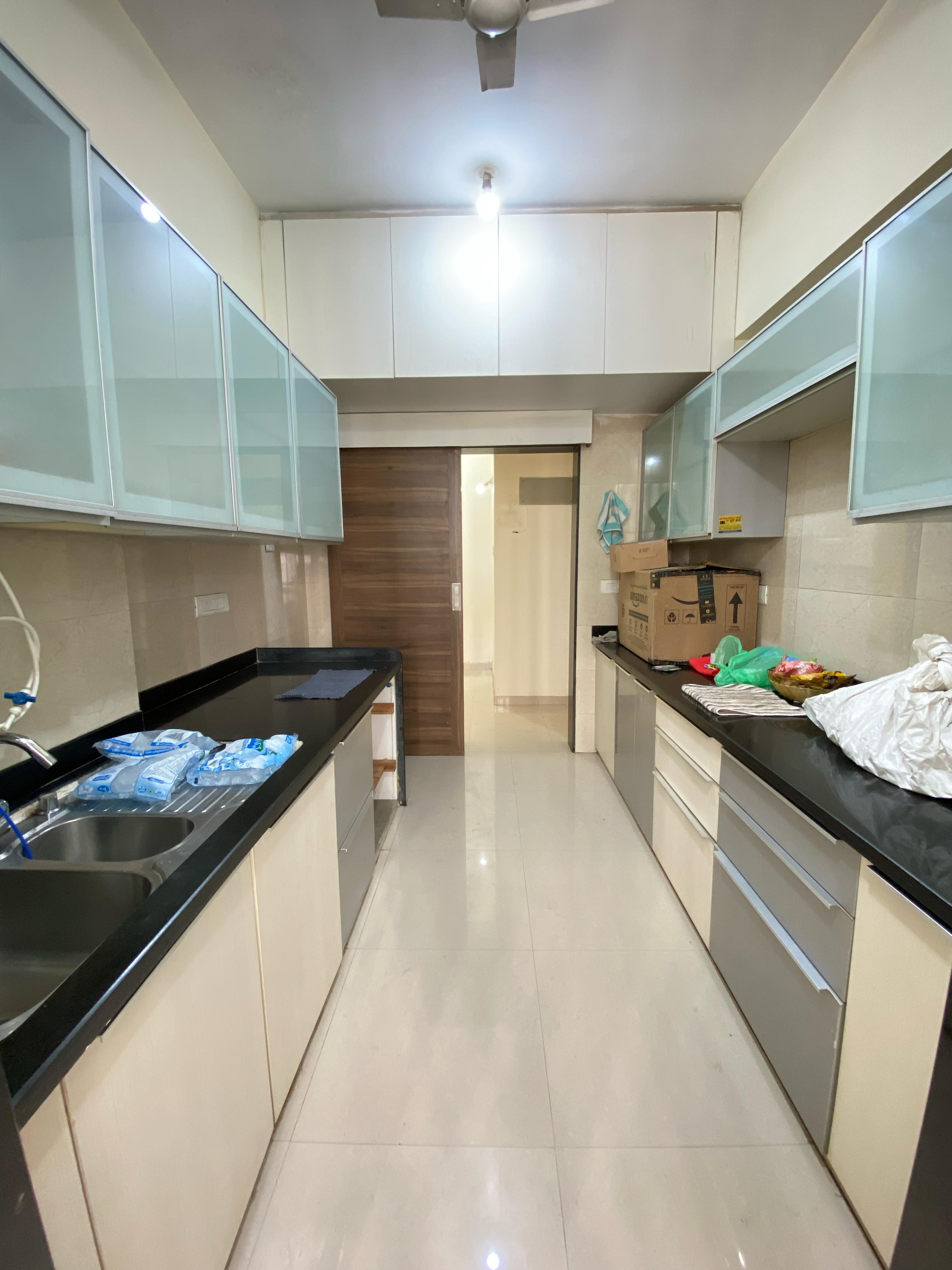 2 BHK Apartment For Rent in Lokhandwala Octacrest Kandivali East Mumbai  7360125