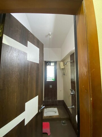 Building Lobby in 2 BHK Apartment at Videocon Towers B CHS LTD, Kandivali East – for Sale
