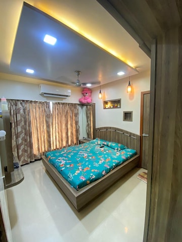Bedroom in 4 BHK Apartment at Thakur Jewel Tower, Kandivali East – for Sale