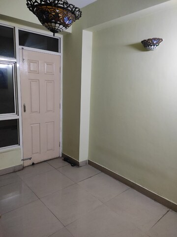 Room in 1 BHK Apartment at Sudarshan Lands End, Malad West – for Sale