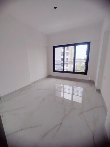 Room in 3 BHK Apartment at Ekta Meadows, Borivali East – for Sale