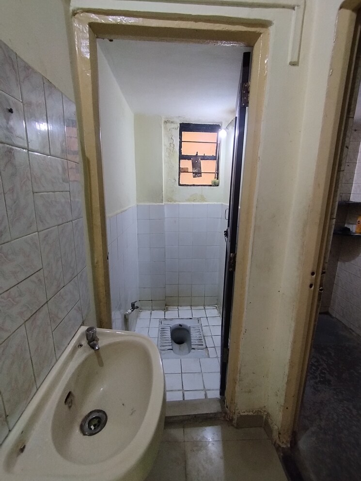 Bathroom, akshay-classic 1 Bedroom 600 Sq.Ft. Apartment In Pimple Gurav Pune 7360554