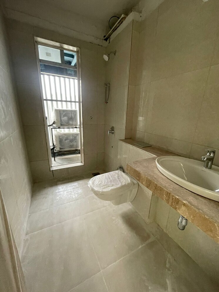 Bathroom, lnt-elixir-reserve 4 Bedroom 1968 Sq.Ft. Apartment In Powai Mumbai 7360797