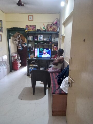 Furnished Amenities in 1 BHK Apartment at Jankalyan CHS Dahisar, Dahisar East – for Sale