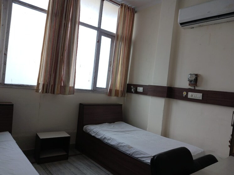 Room, mumbai south Pg For Girls In Mumbai South 7355270