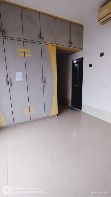 Room in 2 BHK Apartment at Supernal Gardens, Kolshet Road – for Sale