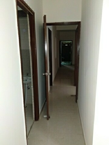 Building Lobby in 2.5 BHK Apartment at Signature Global Orchard Avenue, Sector 93 – for Sale
