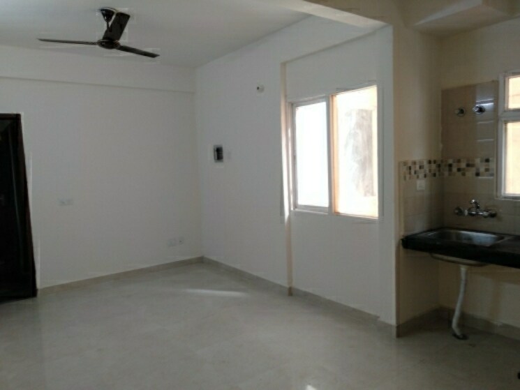 Room, signature-global-orchard-avenue 2.5 Bedroom 745 Sq.Ft. Apartment In Sector 93 Gurgaon 7361420