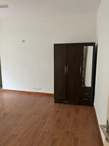 Room in 2 BHK Apartment at Pyramid Urban Homes 2, Sector 86 – for Sale