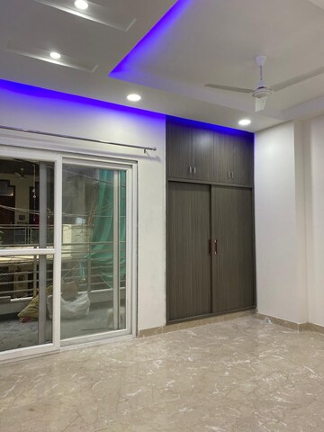 Building Lobby in 3 BHK Builder Floor at New Rajinder Nagar – for Sale