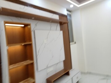 Room in 3 BHK Builder Floor at Mahavir Enclave 1 – for Sale