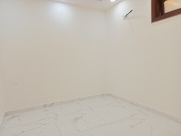 Room in 3 BHK Builder Floor at Mahavir Enclave 1 – for Sale