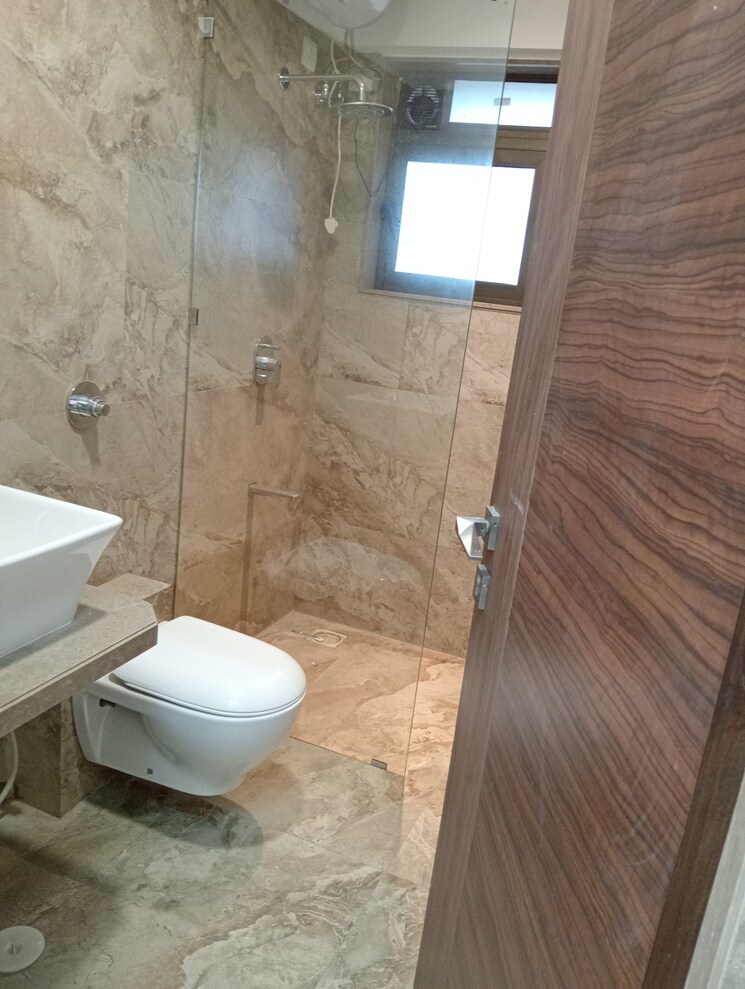 Bathroom, ap-valencia-apartment 2 Bedroom 750 Sq.Ft. Apartment In Santacruz West Mumbai 7361920