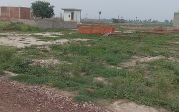 Plot For Sale in Bhopani Village