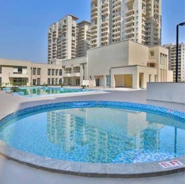 Swimming Pool in 2.5 BHK Apartment at Indiabulls Centrum Park, Sector 103 – for Sale