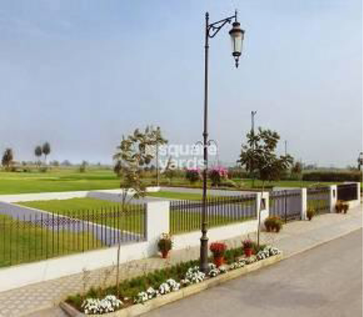 Listing Cover Image