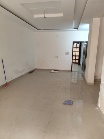 Room in 4 BHK Villa at Shiva Enclave Zirakpur, Patiala Road – for Sale