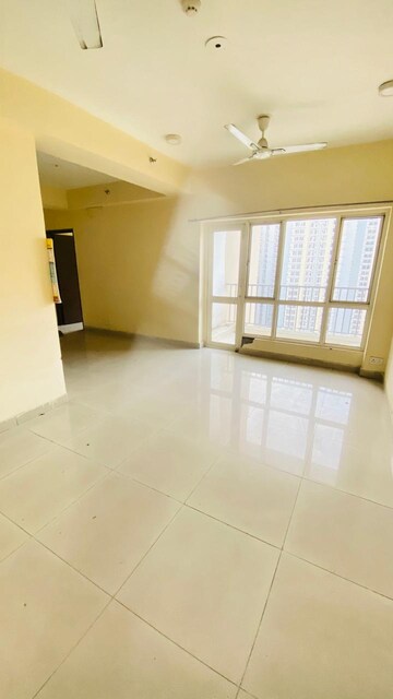 Room in 4 BHK Villa at Panchsheel Villas, Sector 16 Greater Noida – for Sale