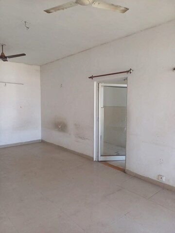Room in 2 BHK Apartment at Lakshya Height II, Sushant Golf City – for Sale