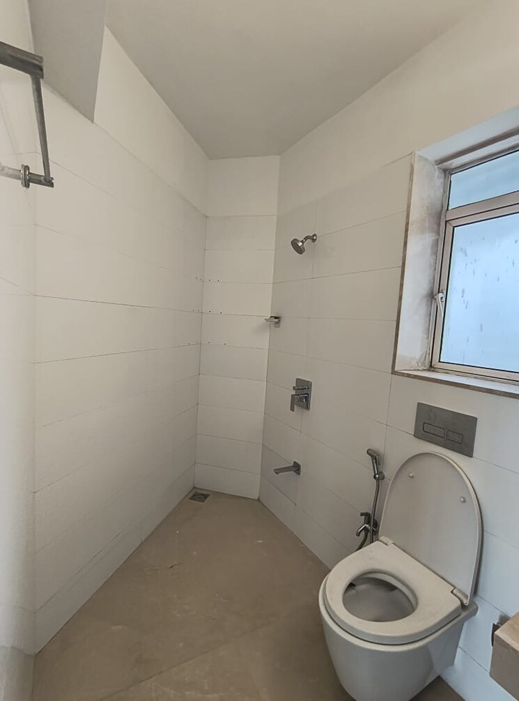 Bathroom, godrej-prime 2 Bedroom 1050 Sq.Ft. Apartment In Chembur Mumbai 7363369