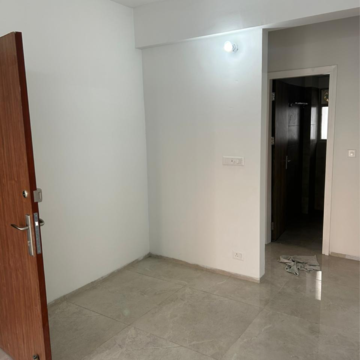 Room in 2 BHK Builder Floor at Vatika Primrose Floors, Sector 82 – for Sale
