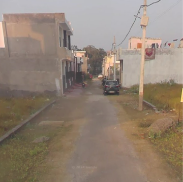  Plot For Sale in Gomti Nagar