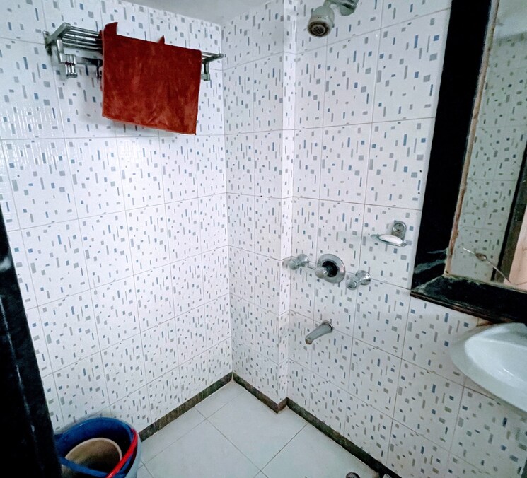 Bathroom, ashoka-apartments-colaba 1 Bedroom 480 Sq.Ft. Apartment In Colaba Mumbai 7363723