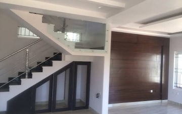 2 BHK Villa For Sale in Hosur Road