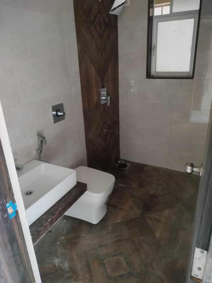 Bathroom, sangam-apartment-patlipada 2 Bedroom 700 Sq.Ft. Apartment In Patlipada Thane 7363960