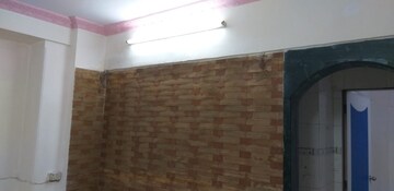 Room in 1 BHK Apartment at Gokul Village CHS, Mira Road East – for Sale